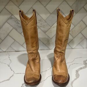 Frye Carson Tan Brown Distressed Genuine Leather Sz 6 B Mid Calf Boots 77687